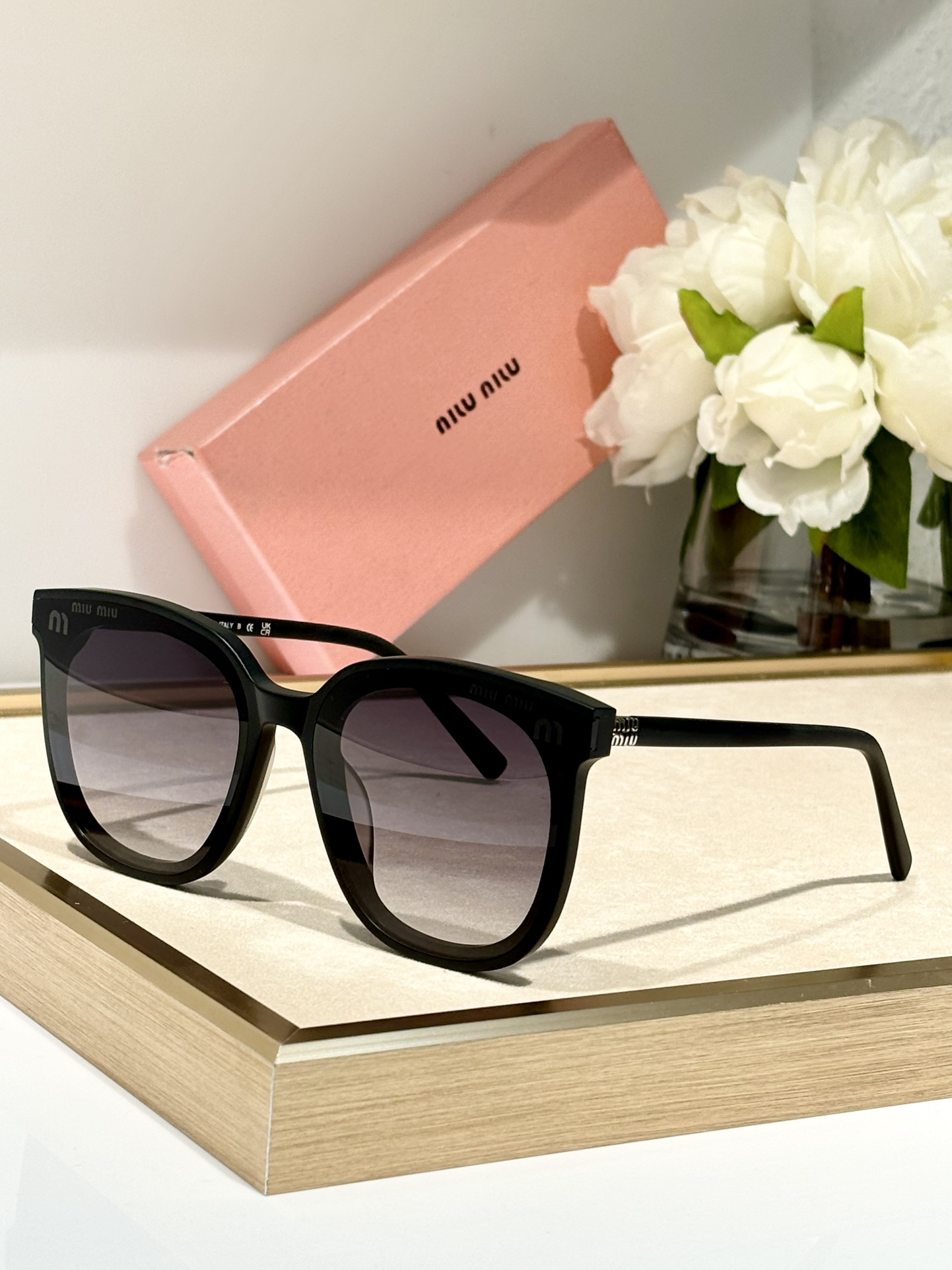  Miumiu
SMU08Z
Size65-18-140🎉
