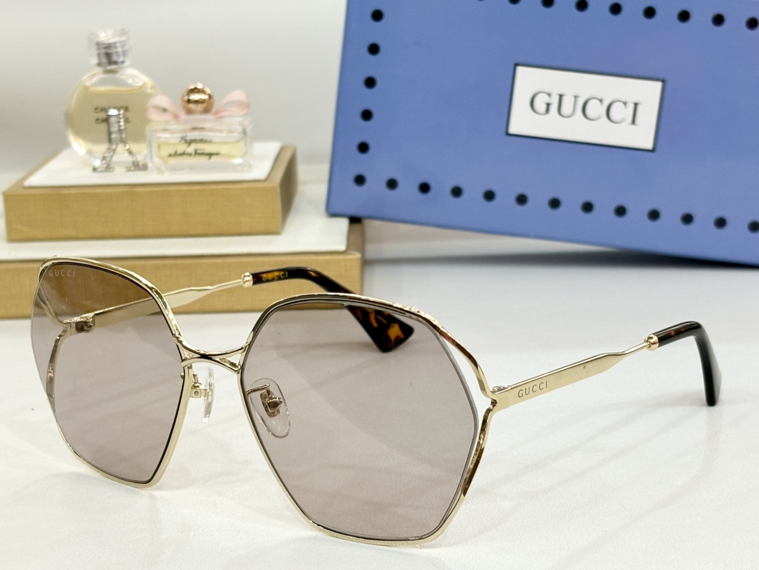 GUCCI*Mod:GG0818Size63口17-140