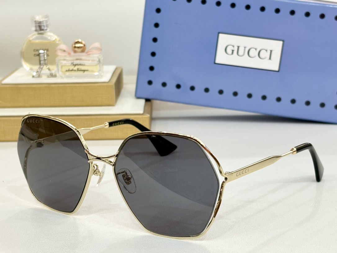 GUCCI*Mod:GG0818Size63口17-140