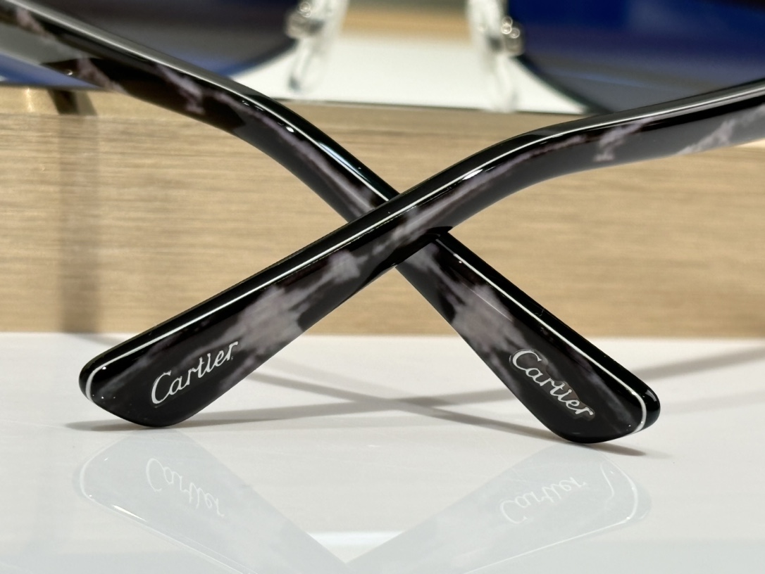  Cartie*
Mod：CT0901S
Size：59-21-145
高品质不怕对比
zP 打版
顶奢