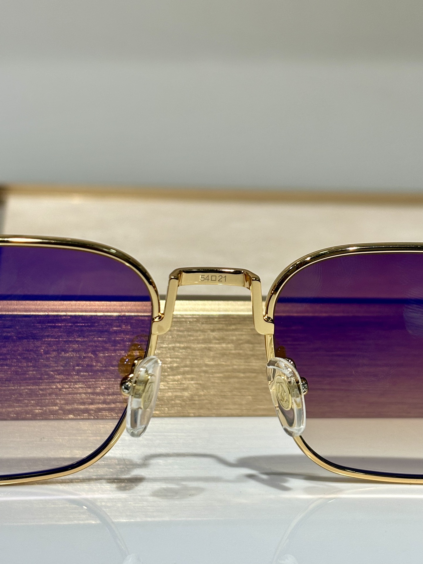  新颜色
CARTIER
CT0363s 
size54口21-145
