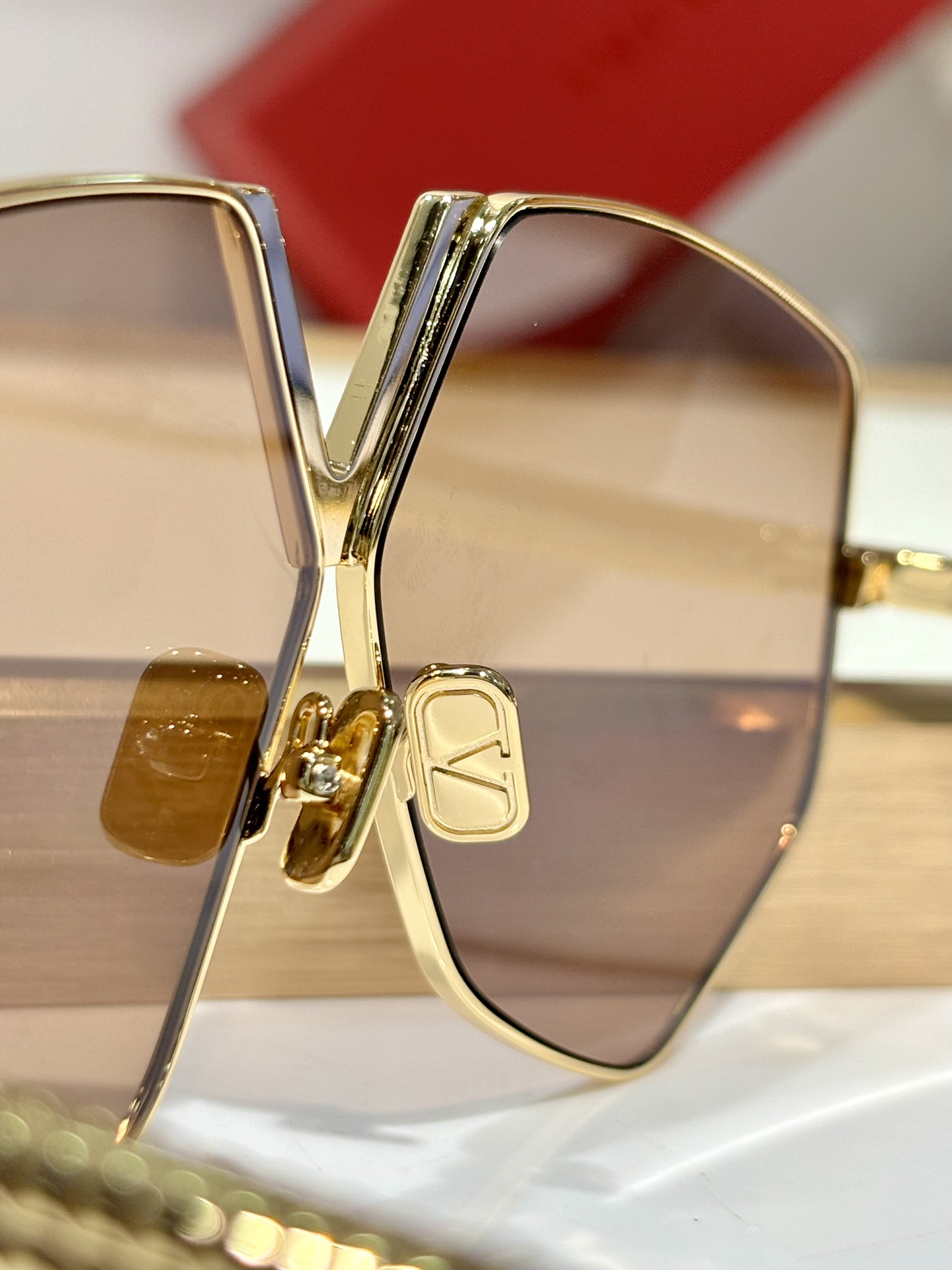  VValentino
Mod：VLS-115C-64
Size：64-6-145
原版开发
单边log