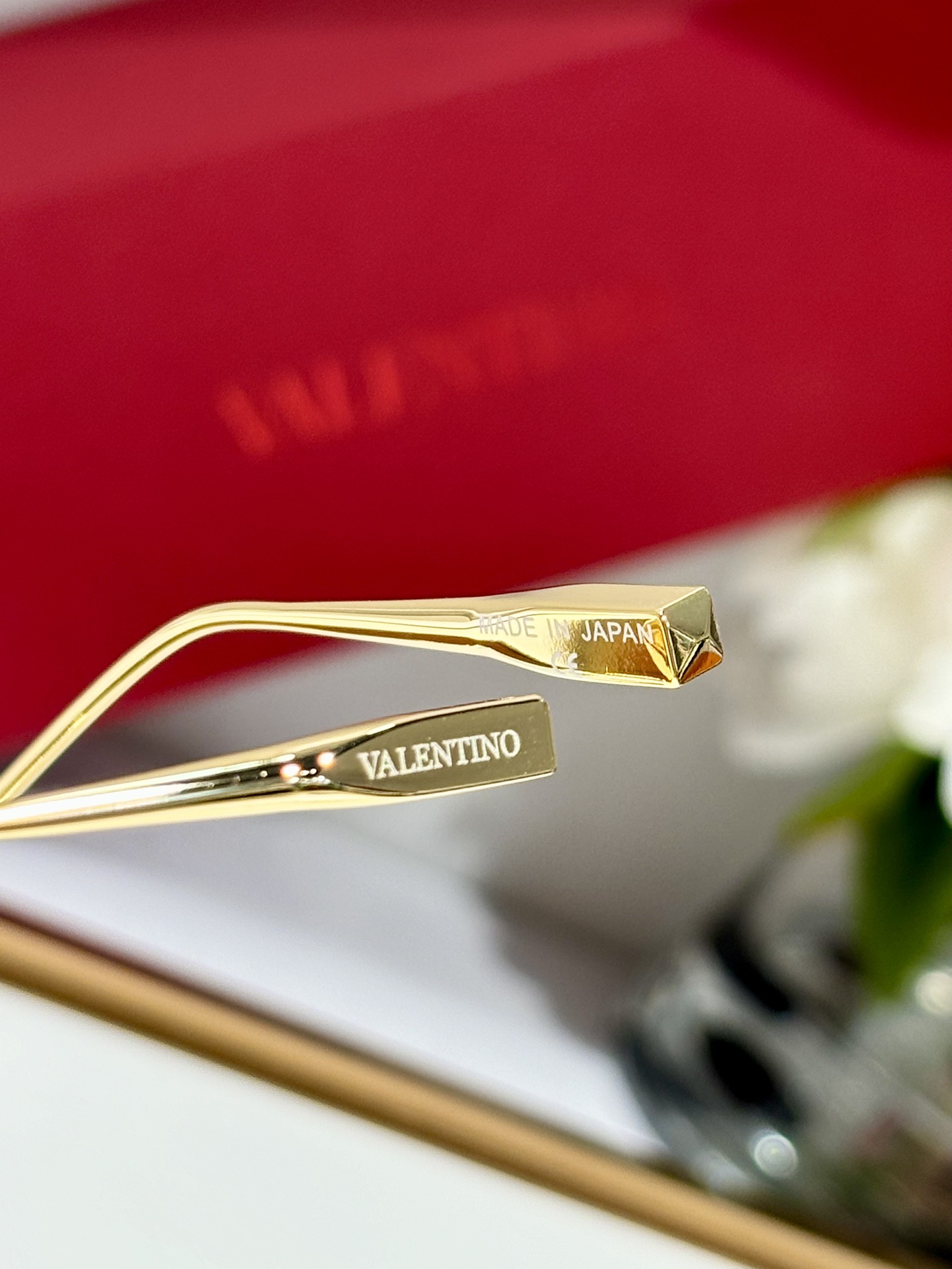  VValentino
Mod：VLS-115C-64
Size：64-6-145
原版开发
单边log