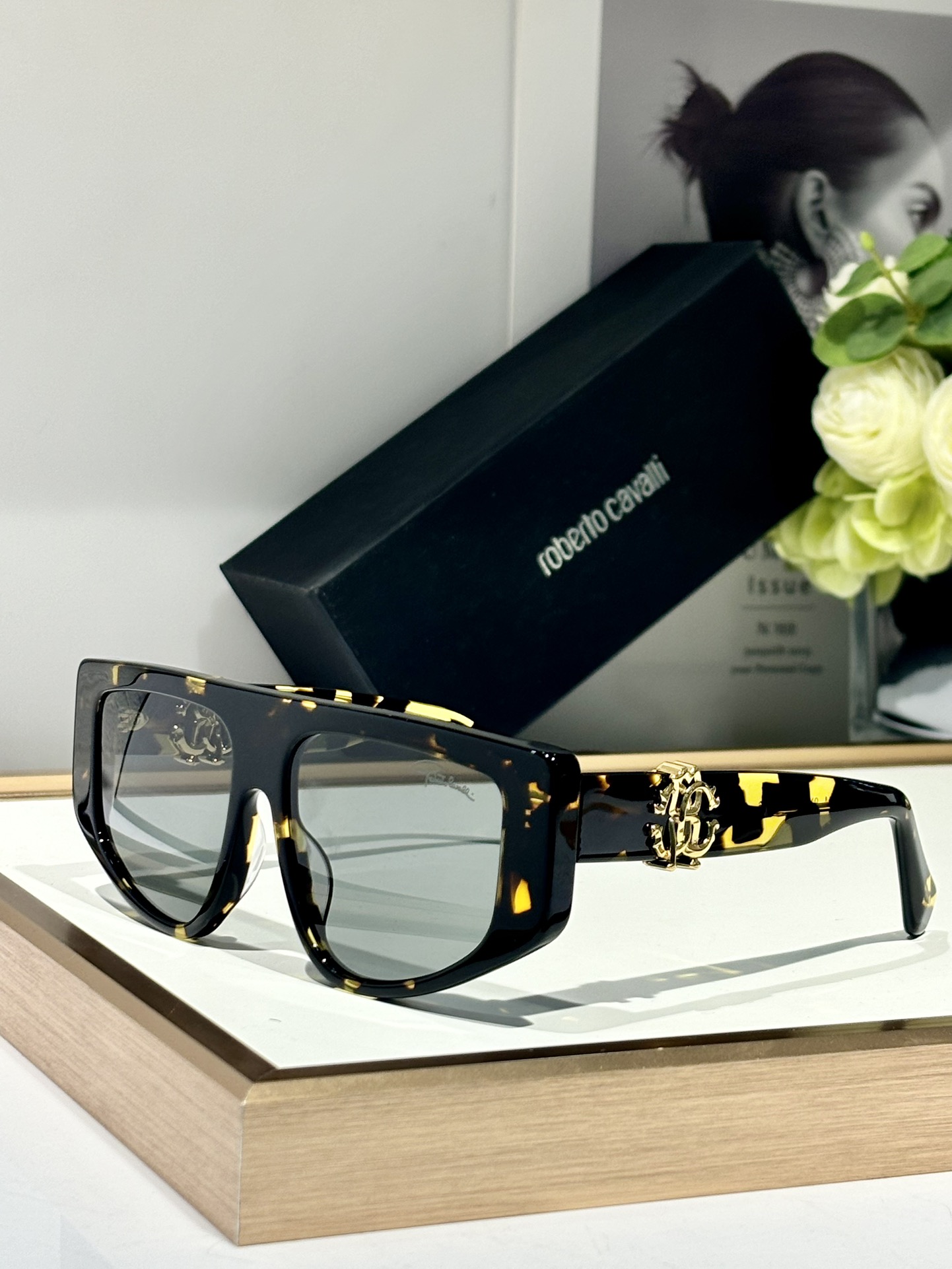 RobertoCavalie*MODELSRS038MSIZE56口16-140