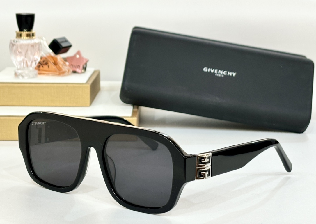 GIVENCHY*Mod:GV40007USize:57-18-135