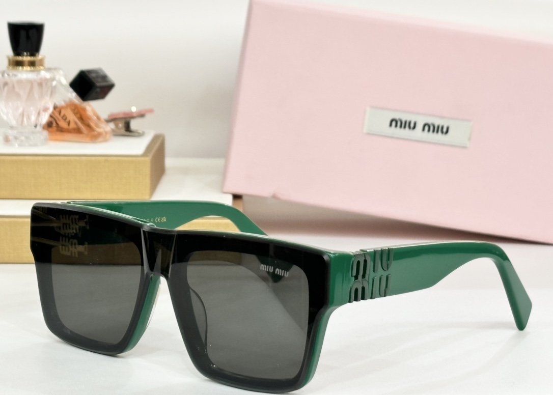 MIUMIUMOD:MU94AVSIZE:51-23-138