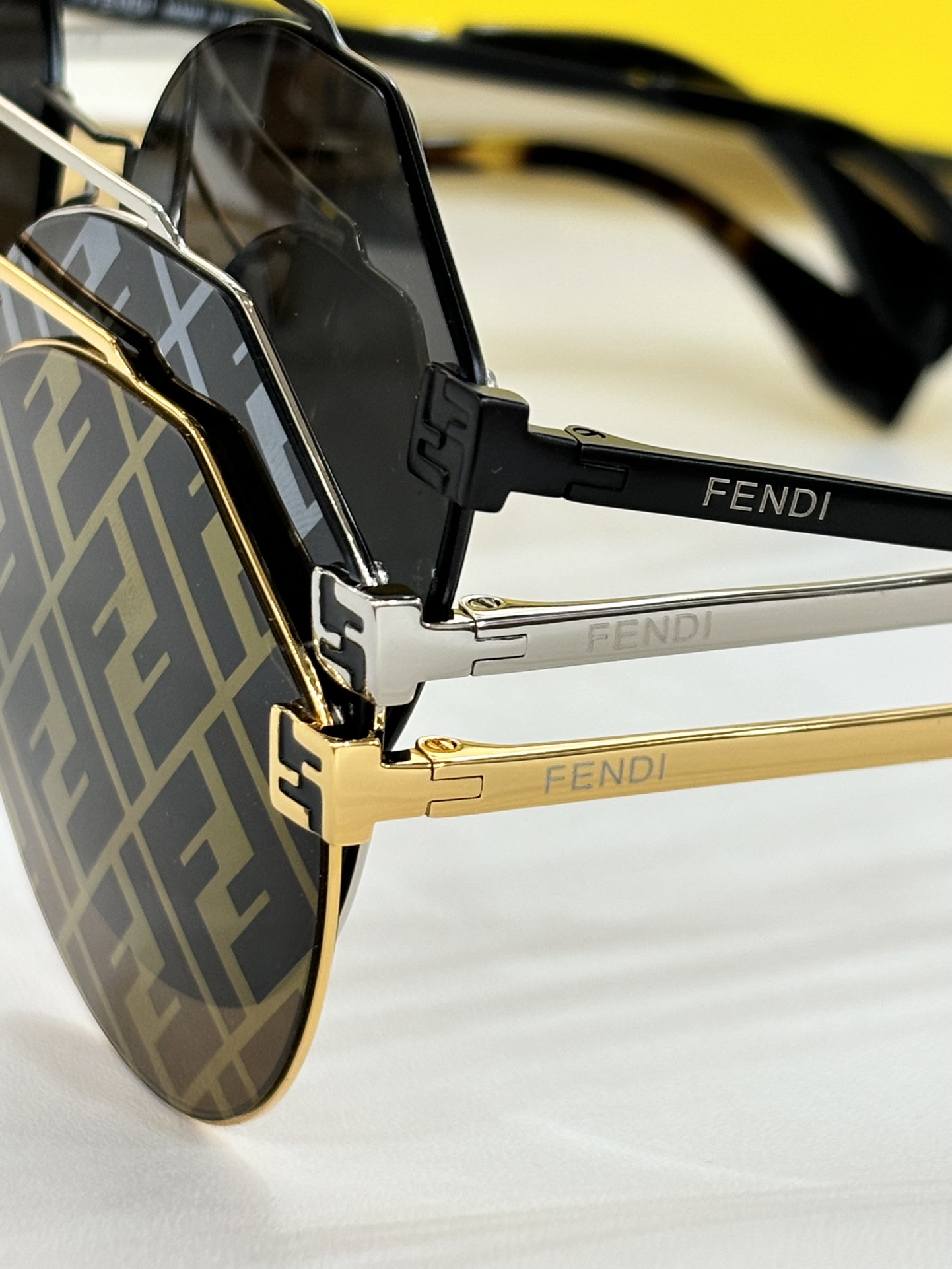 FEND*MODELFE40060USIZE58口19-145