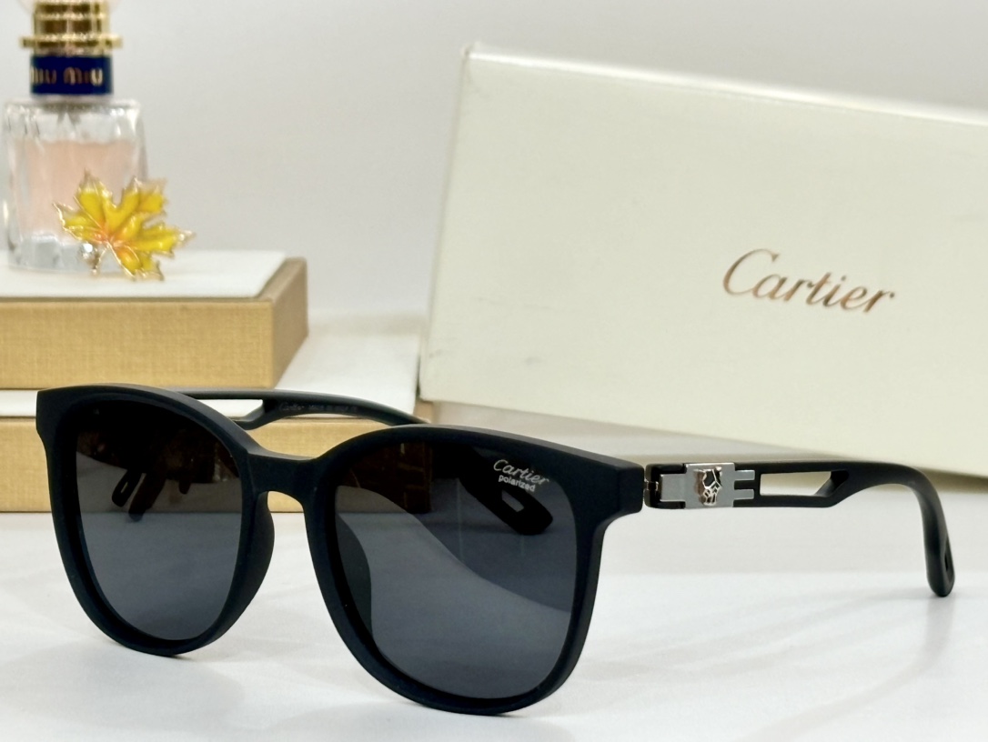 CARTIER*Mod:7108Size:52-19-146