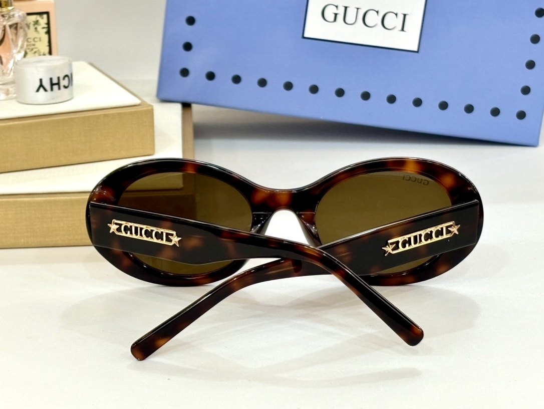 GUCC*MODEL:GG1587SASIZE:53-22-145