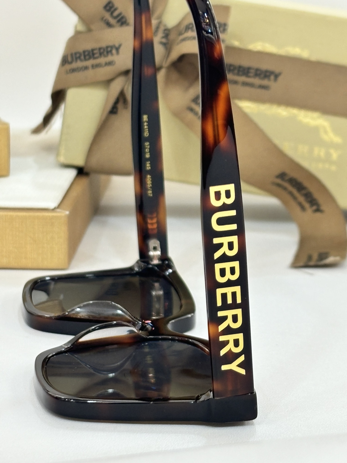 BURBERR*MODELBE4411DSIZE57口19-145