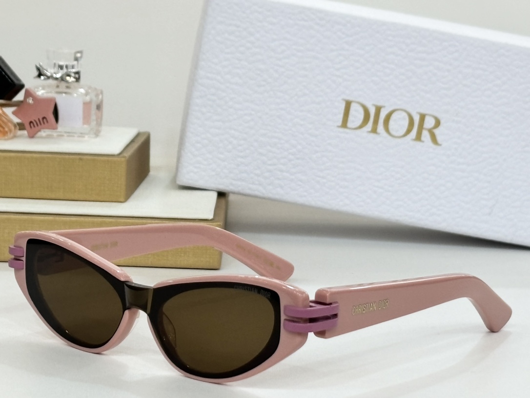 DIOR*Mod:DSGTA36UCRSIZE:50-17-145