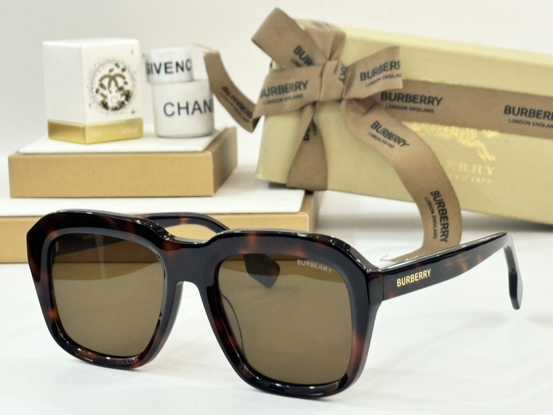 BURBURRYMOD:4350Size:55-21-145