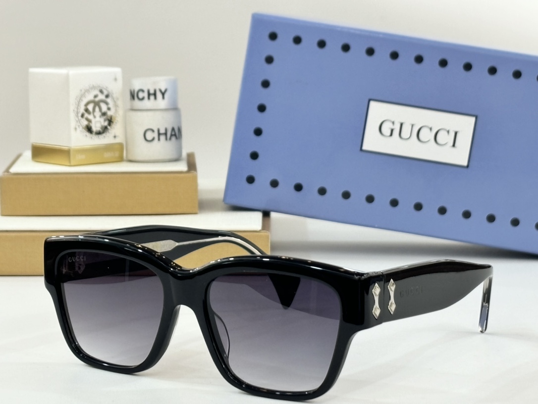 GUCC*Mod:GG1720Size:55-17-140