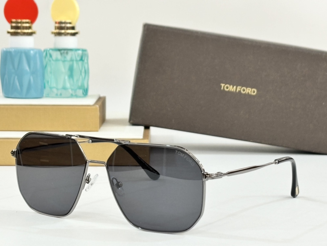 TOMFORDMOD:FT0852Size:60-15-145