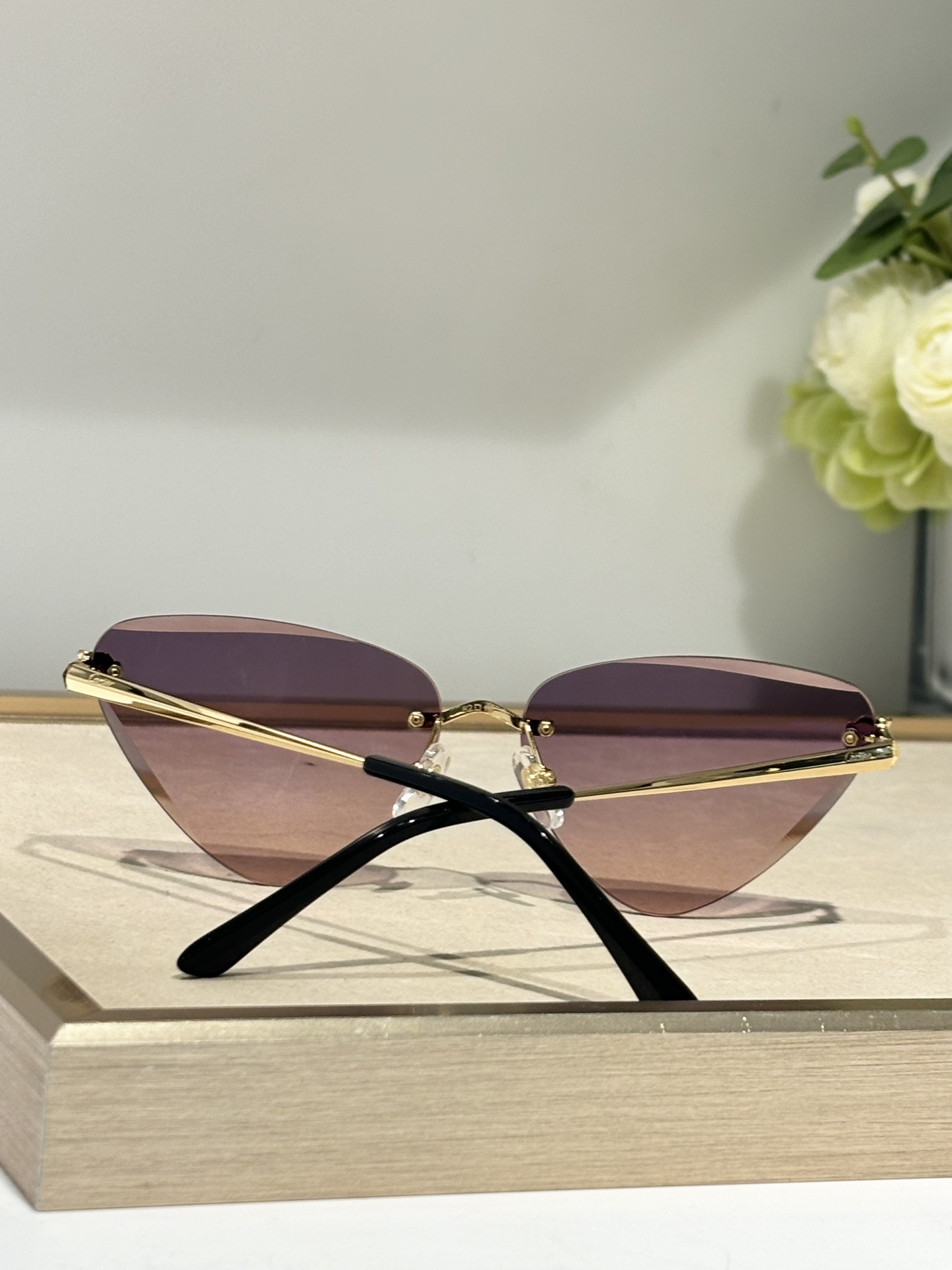  钻石切割工艺 💎经典豹子头
Cartier金灿灿镀金
CT0399S
size：62口15-145✔️
