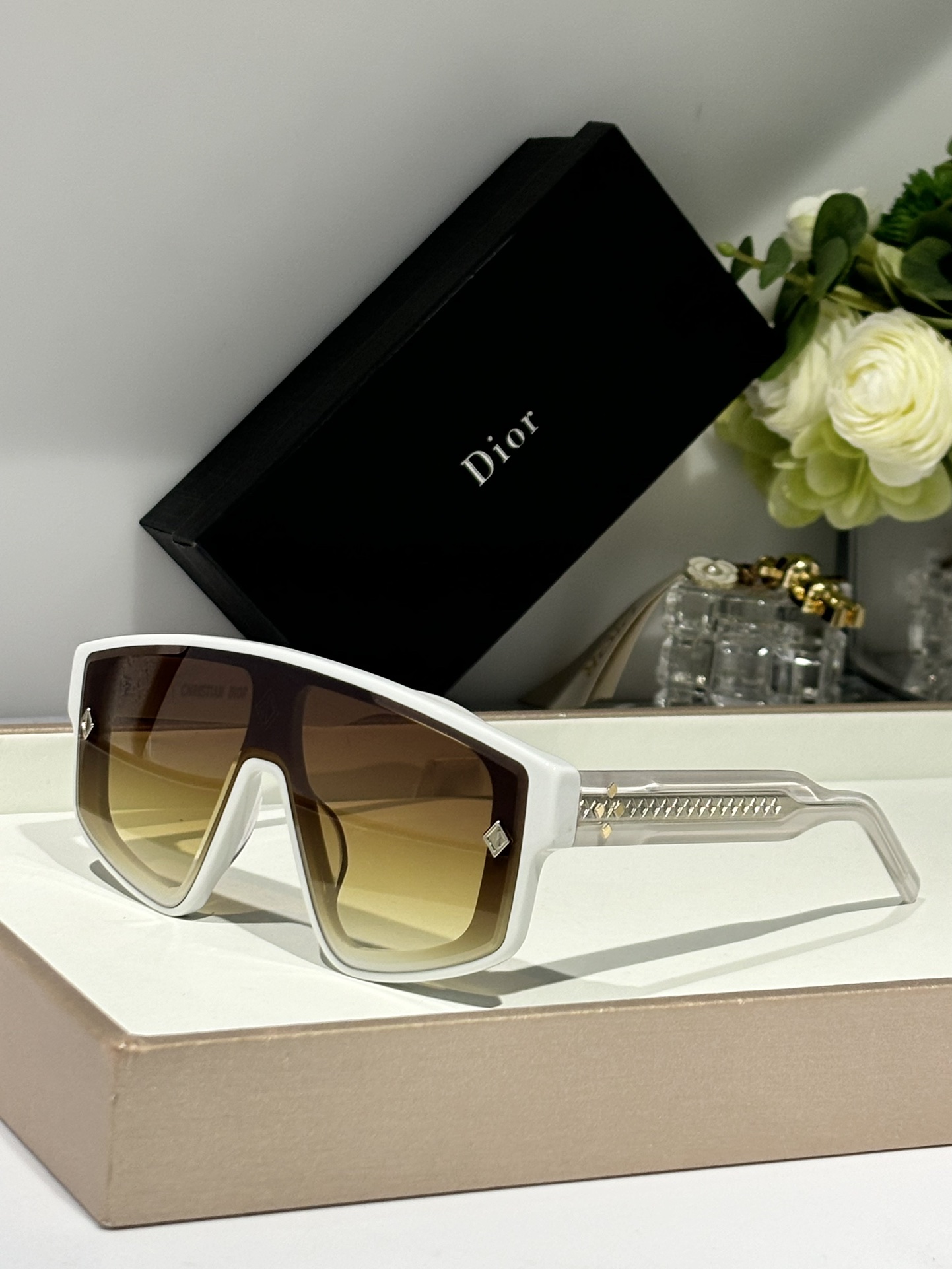 DIOR*MODdiamondM11USIZE134-0-145