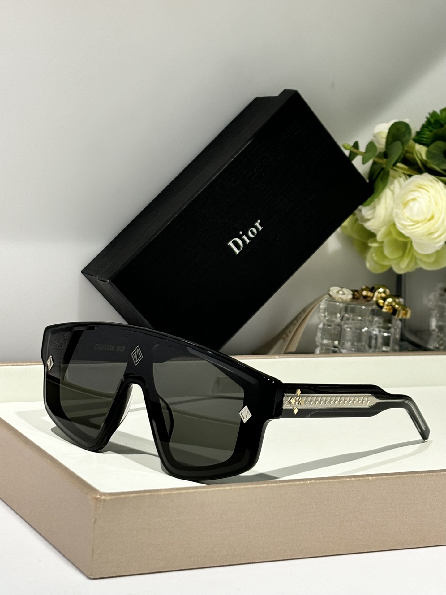 DIOR*MODdiamondM11USIZE134-0-145