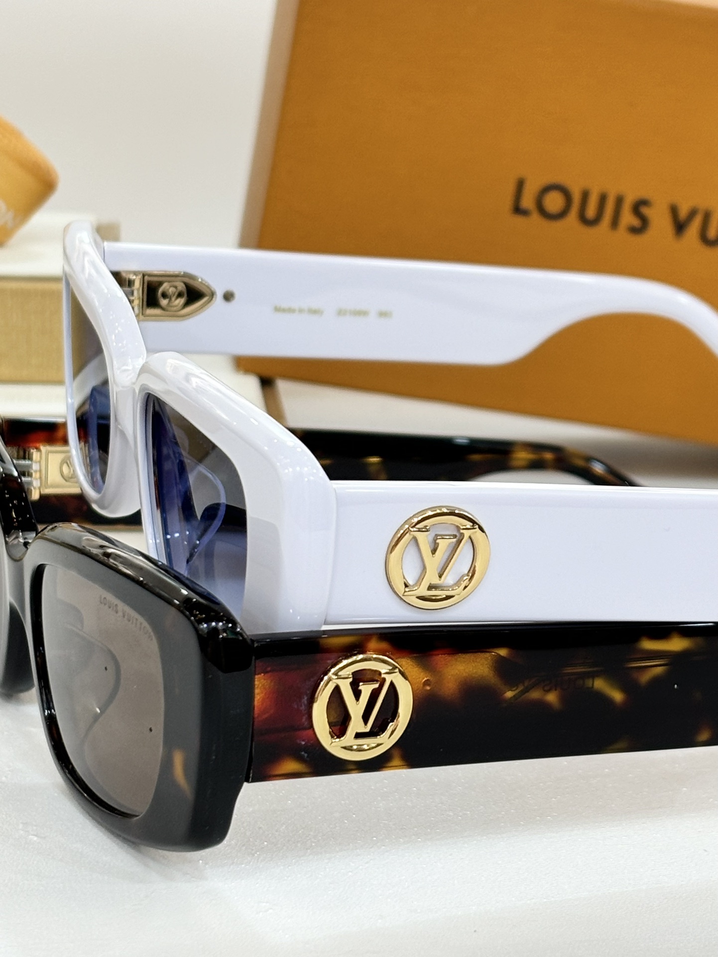 LOUISVUITTONMODELZ2109WSIZE53口20-145