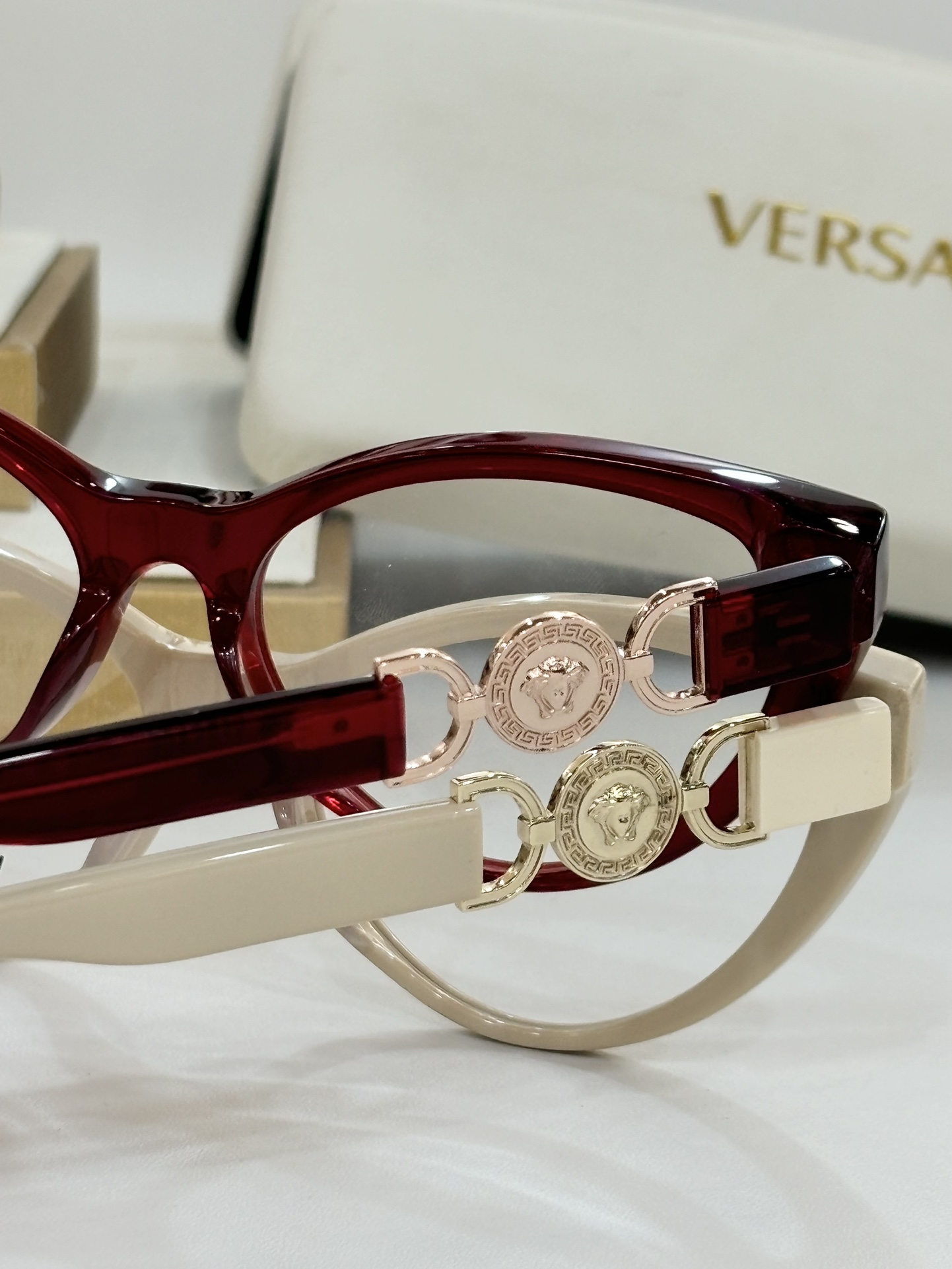 VERSACMODEL:VE3334ESIZE:56口17-140