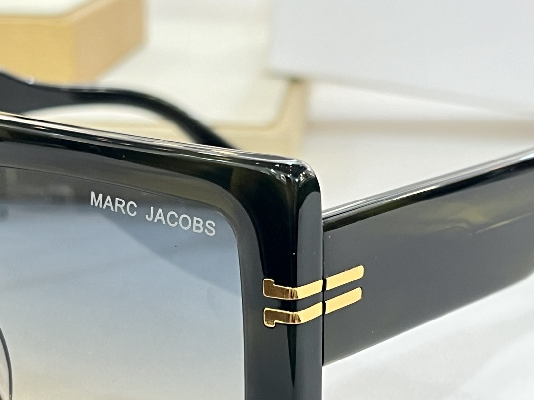 MARCJACOB*MODEL:MJ1061SIZE:59口9-145