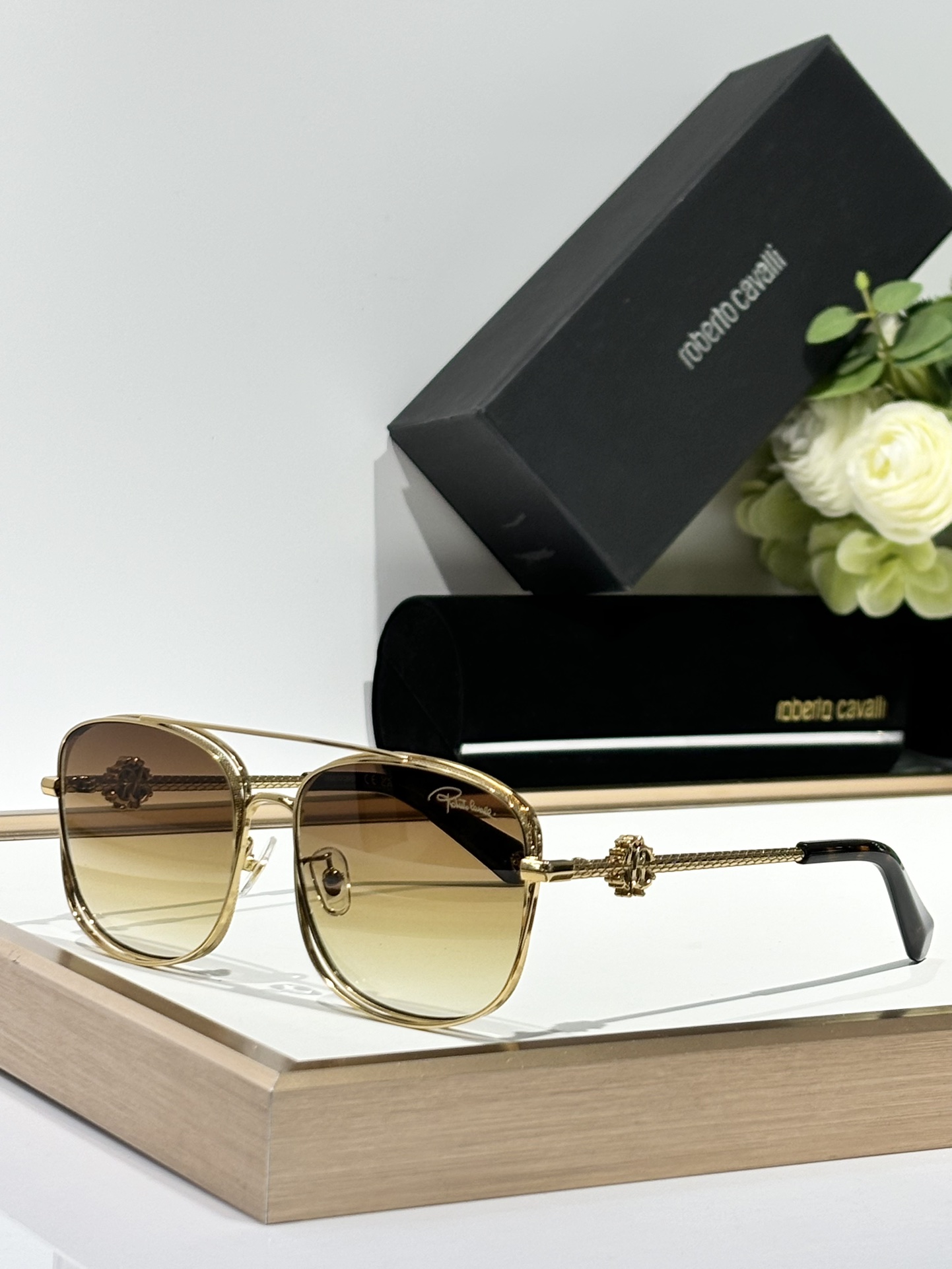 RobertoCavall*ModSRC059MSize59-17-140