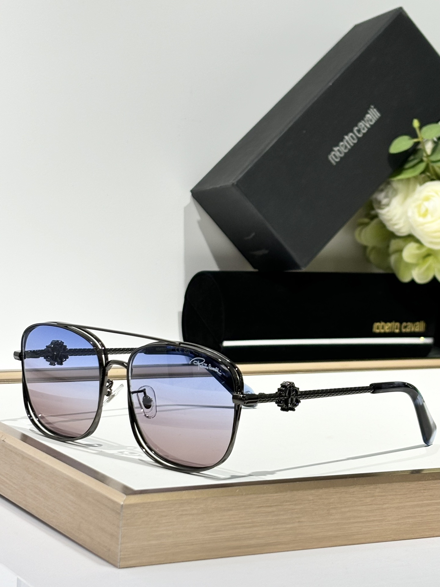 RobertoCavall*ModSRC059MSize59-17-140