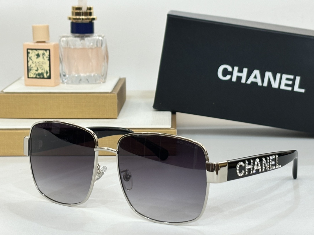 Chanel*BlingblingMod:9135Size:59-16-140