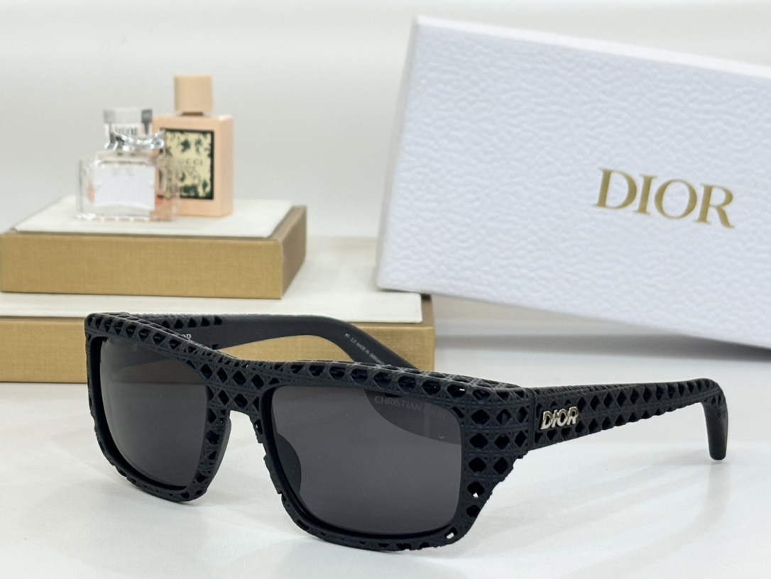 Dio*独家NFC防伪包装Mod3DS1ISize57-18-新工艺3D打印Dior3DS1I长方形太阳