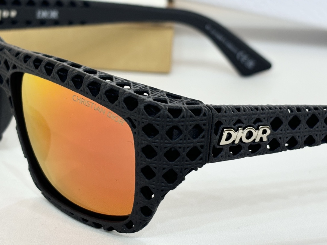 Dio*独家NFC防伪包装Mod3DS1ISize57-18-新工艺3D打印Dior3DS1I长方形太阳