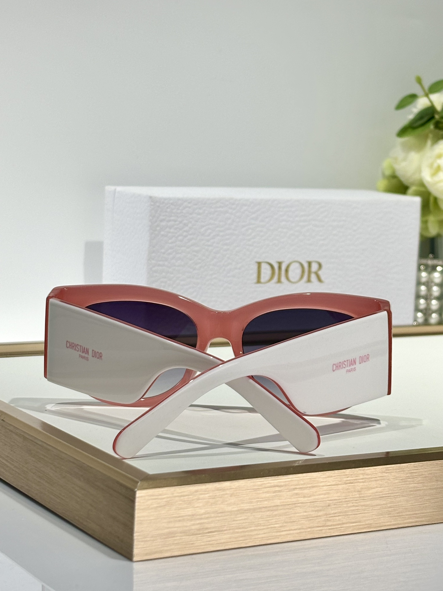 DIORNUITMOD:S1ISIZE:60-12-140