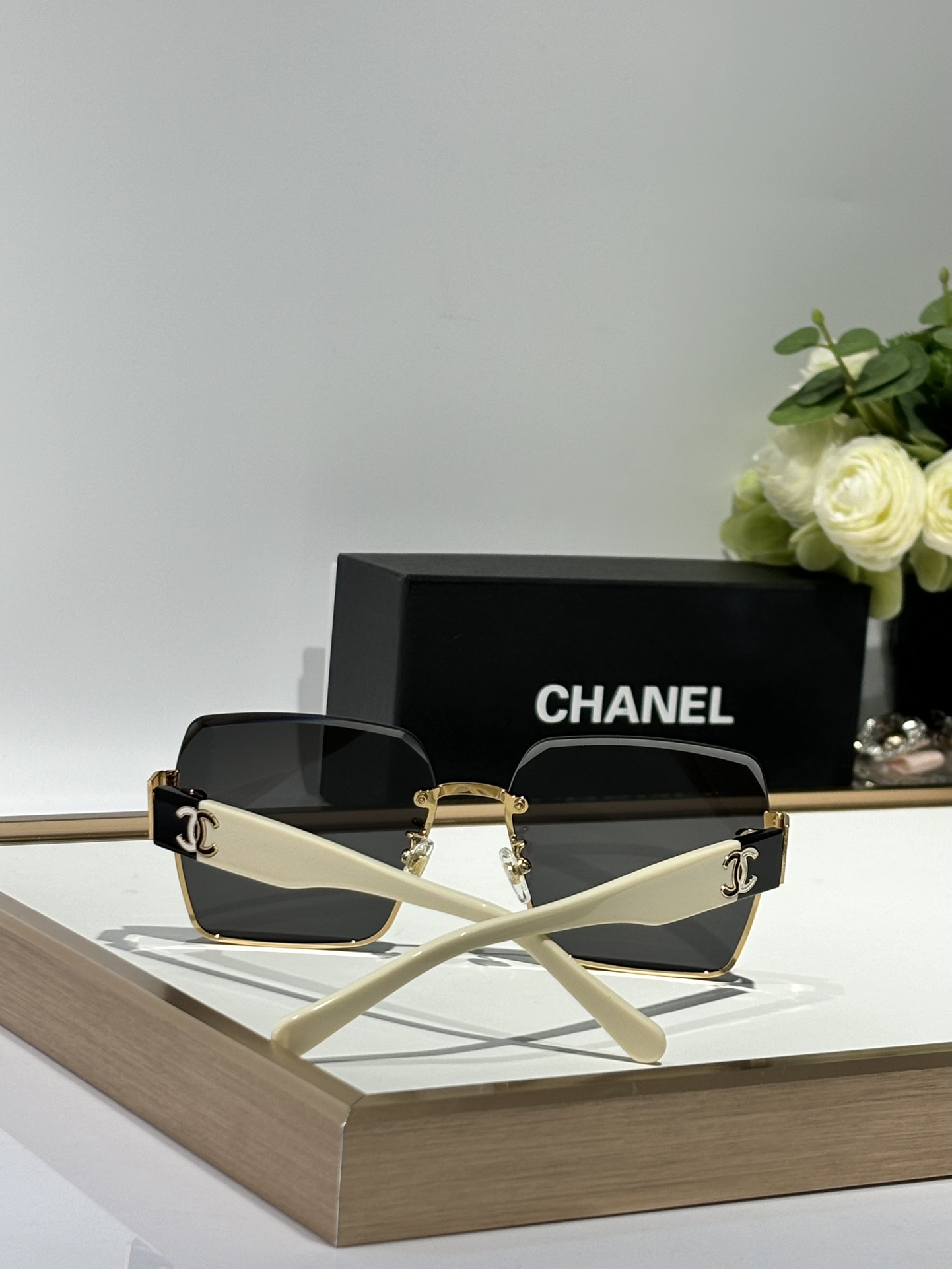 Chanel*MODEL