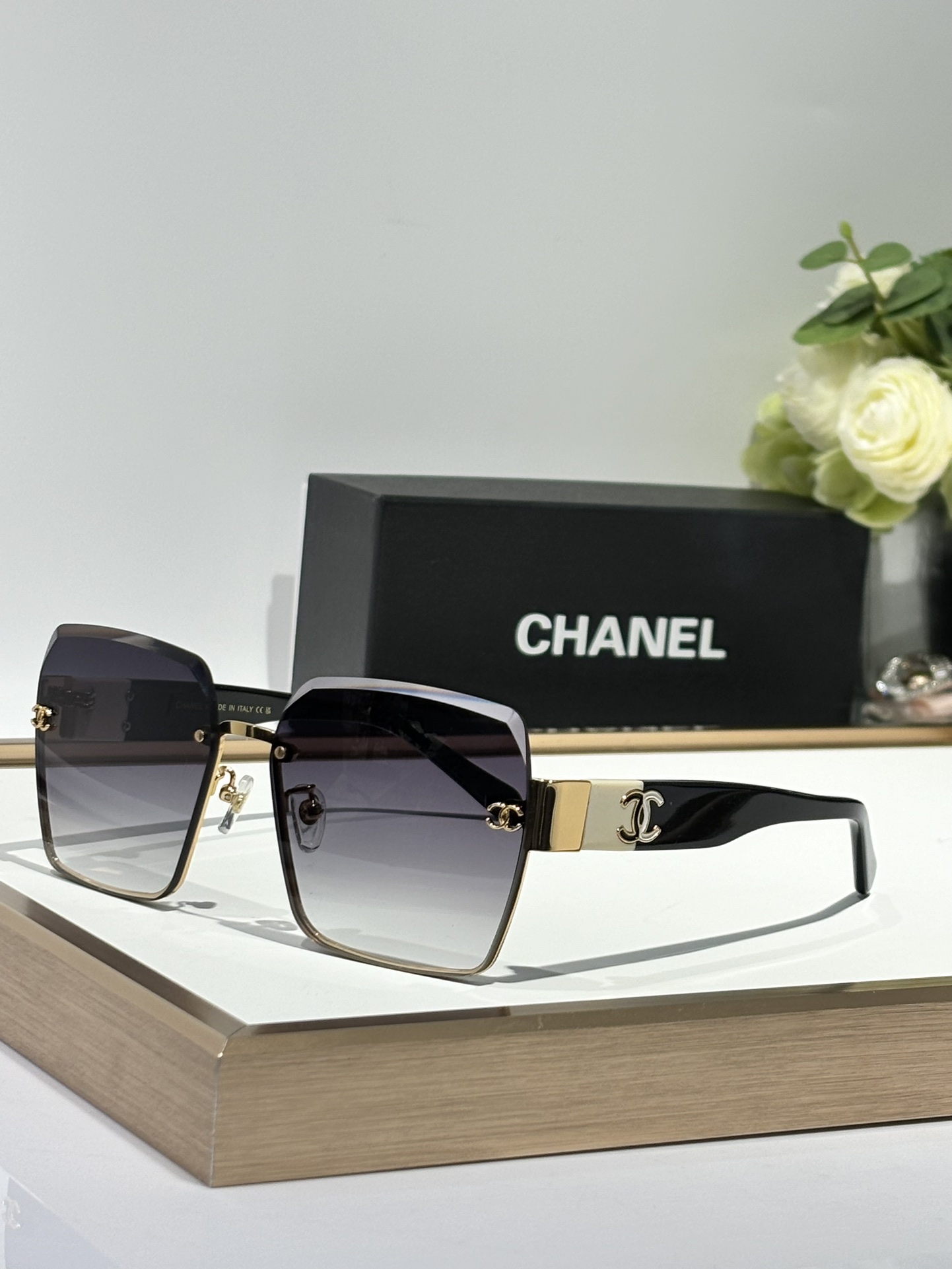 Chanel*MODEL