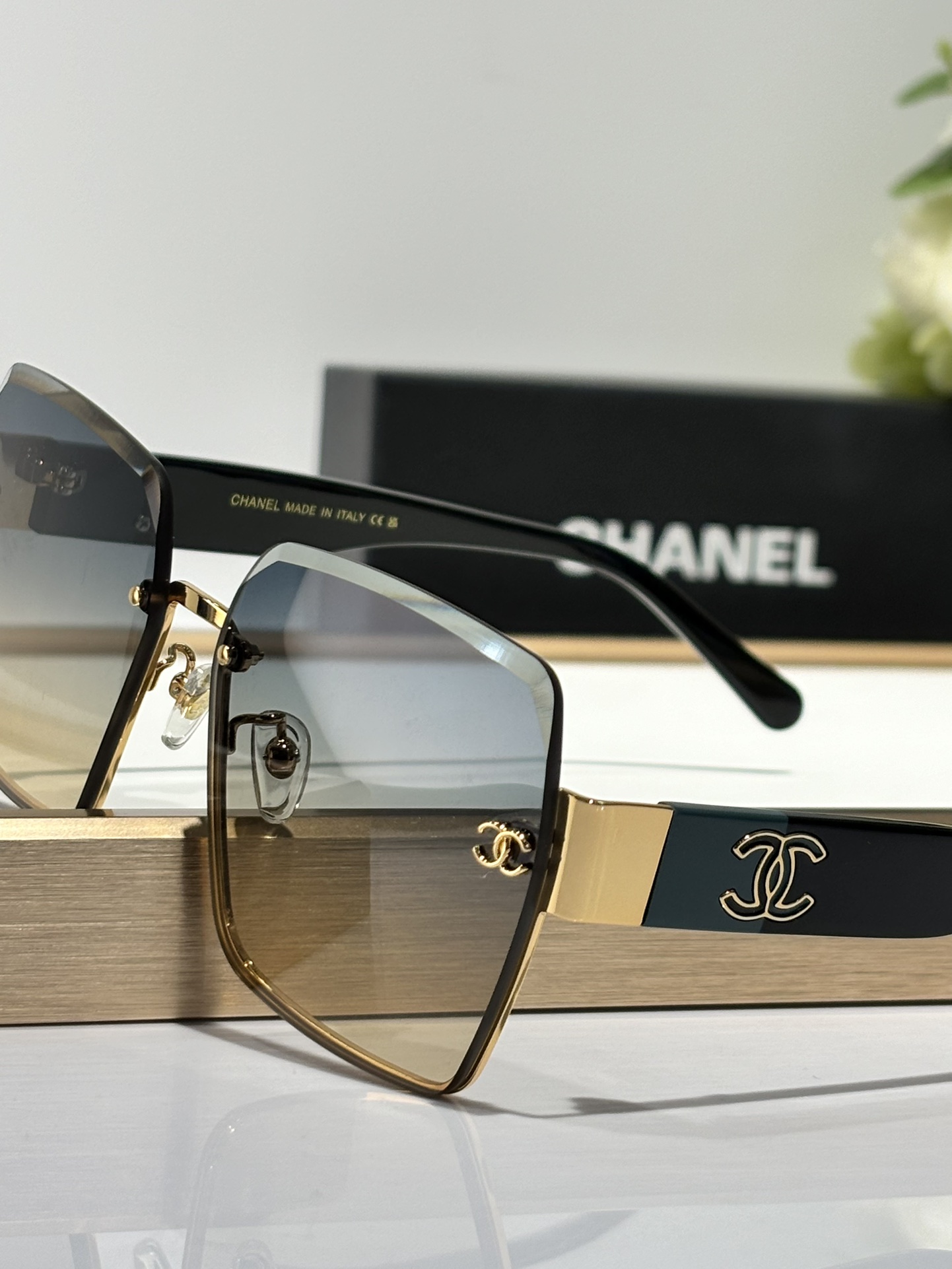 Chanel*MODEL