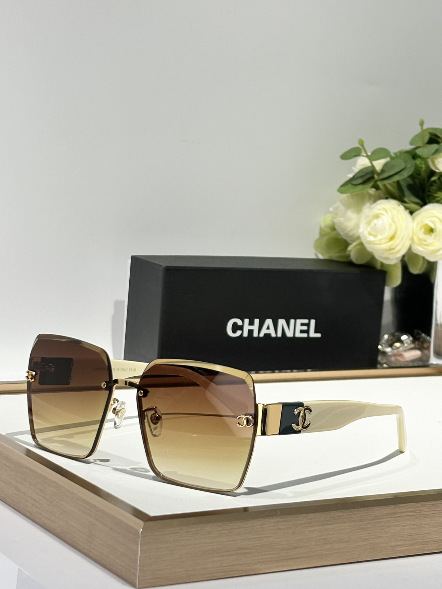Chanel*MODEL