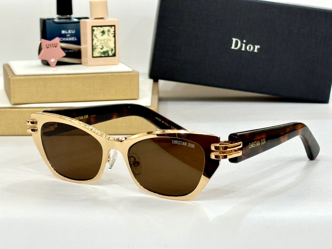 DIO*MODELB3USIZE53口18-145