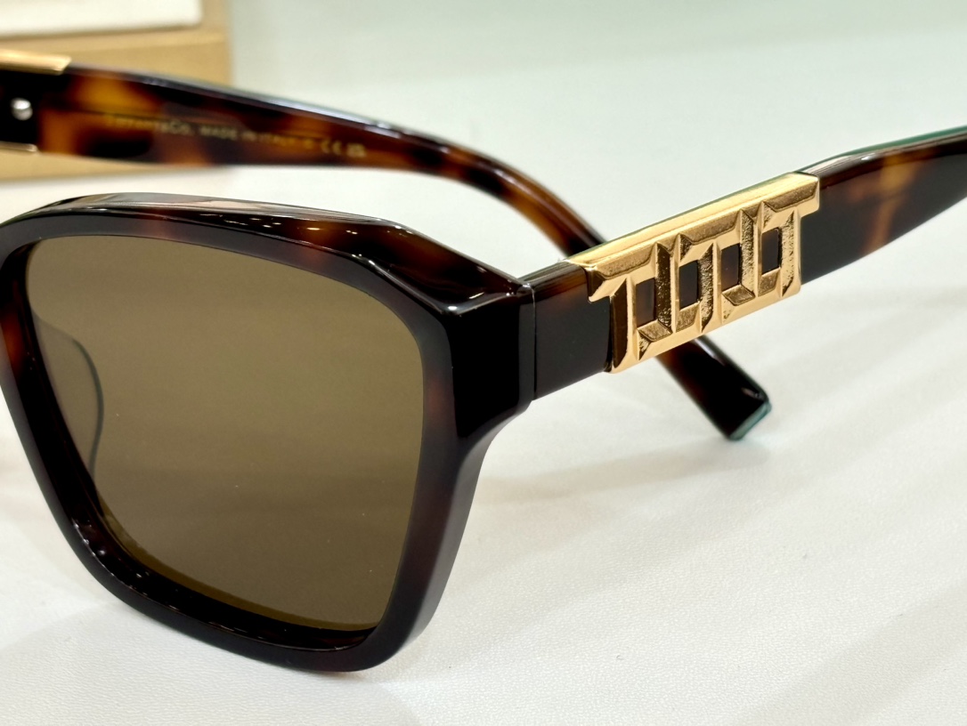 TIFFANY&Co.MODELTF5017SIZE57口16-143