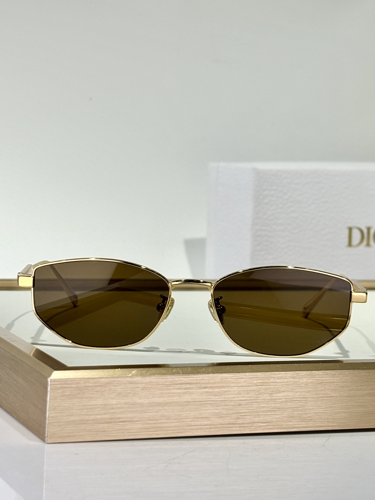  DIOR*
New 
ModCannage B1U
SIZE57-14-140
