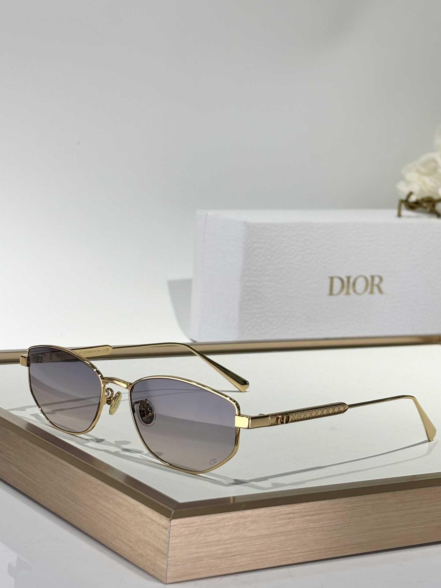  DIOR*
New 
ModCannage B1U
SIZE57-14-140
