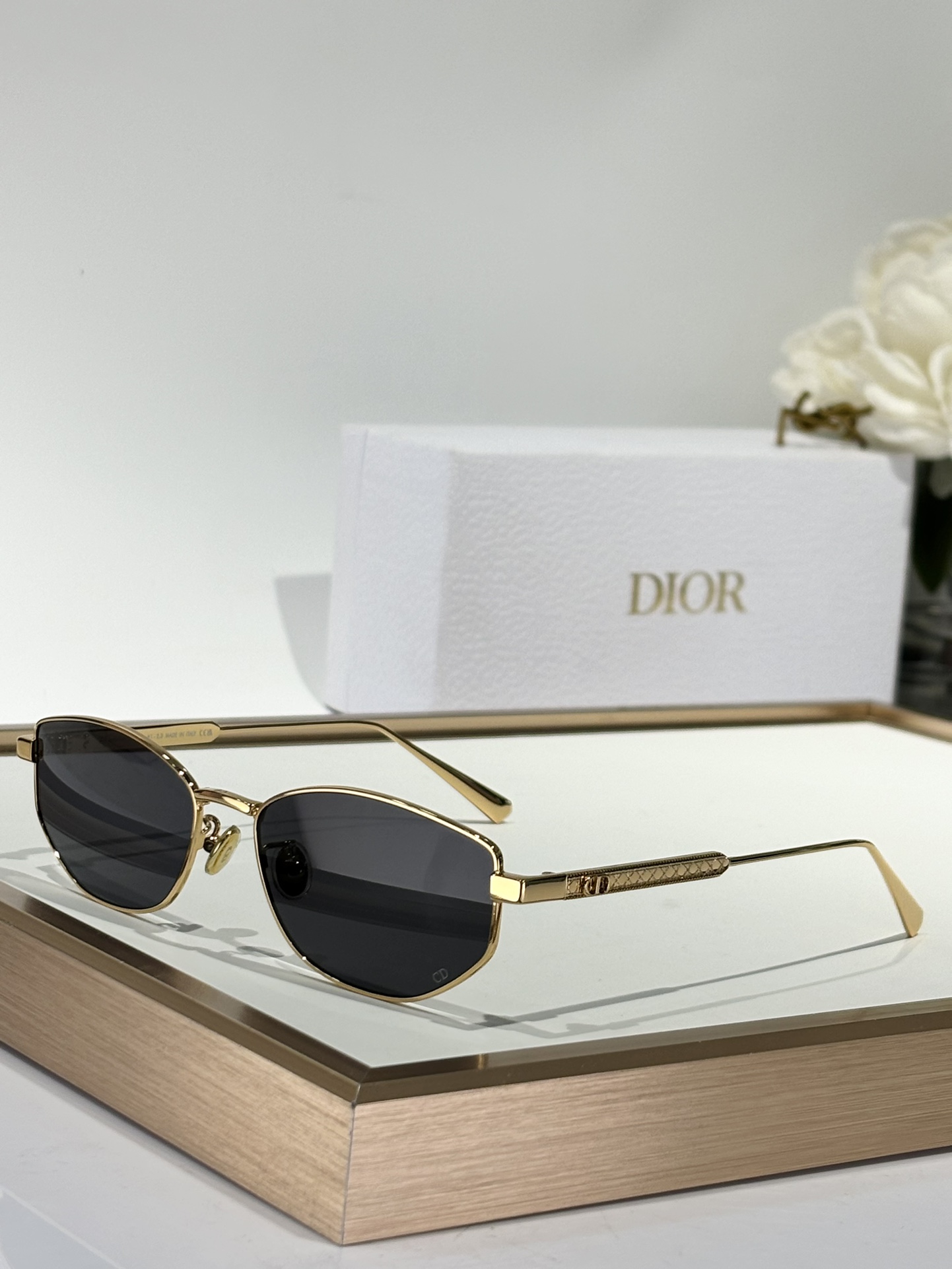  DIOR*
New 
ModCannage B1U
SIZE57-14-140
