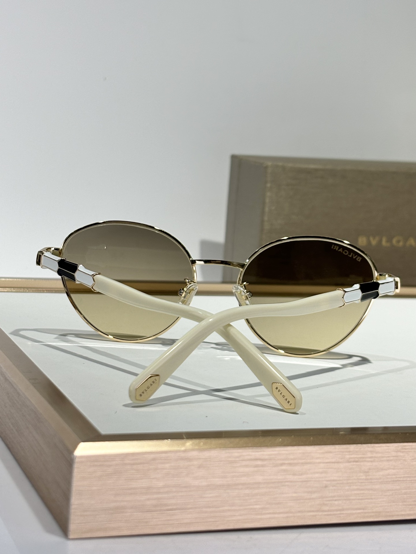  BVLGAR
MODEL：BV6155
SIZE：55口18-140

