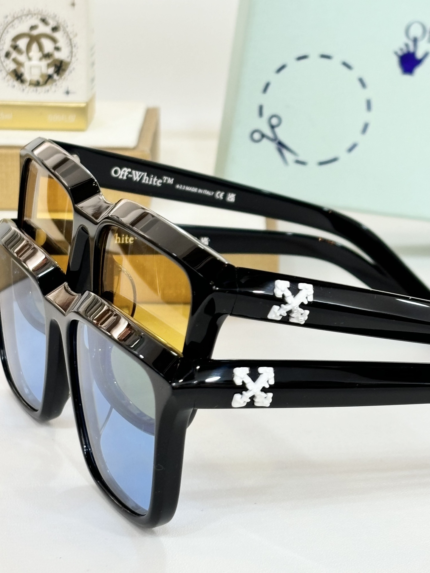 OFFWHITEMODEL:OERI067SIZE:59口18-145