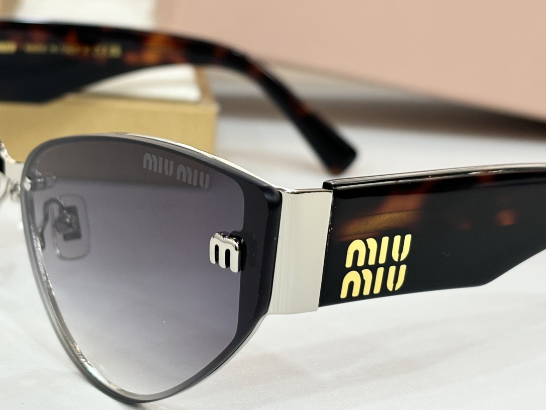 MIUM*MODEL:MU94AVSIZE68口13-140