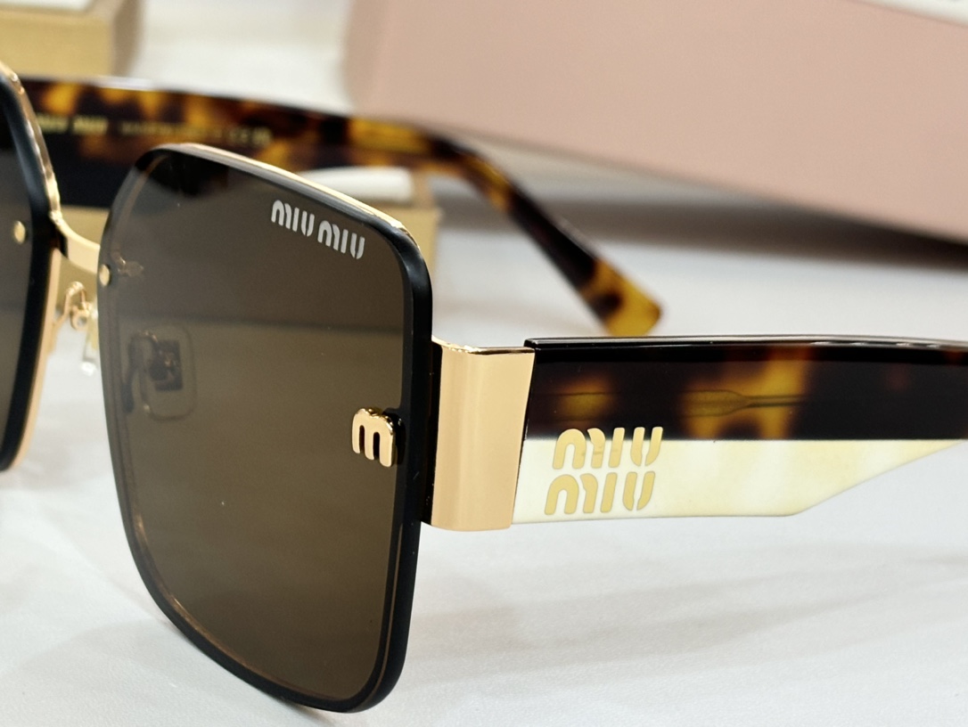 MIUM*MODEL:MU93AVSIZE65口18-140