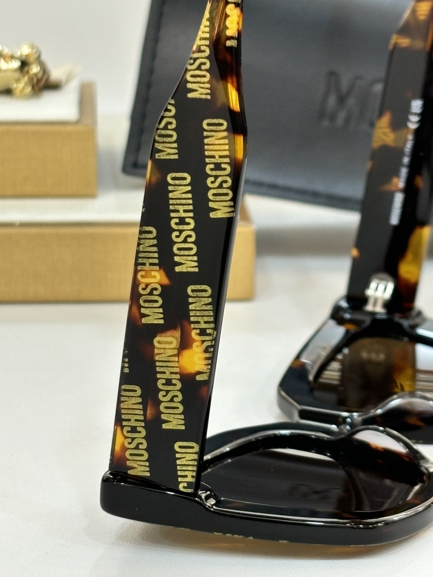 MOSCHINOMODEL:MOS148/SSIZE:53口21-145