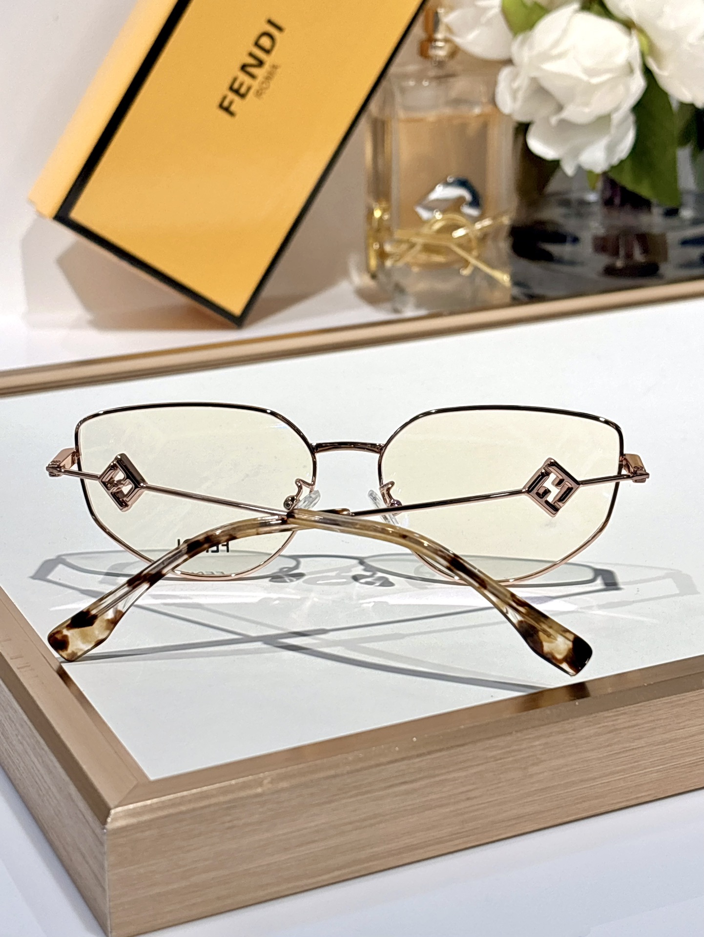 FENDIMODELFE40152USIZE56口19-145