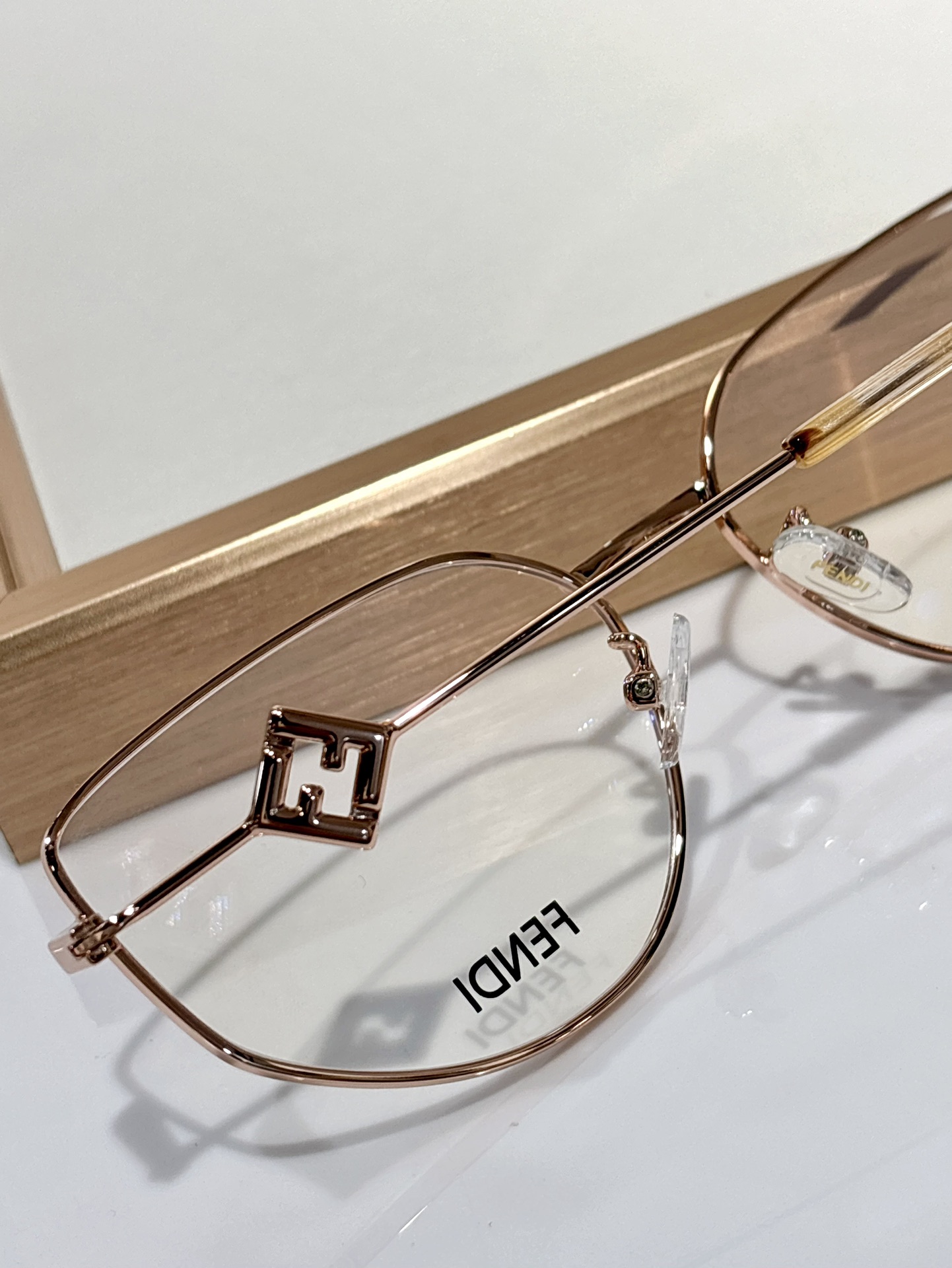 FENDIMODELFE40152USIZE56口19-145