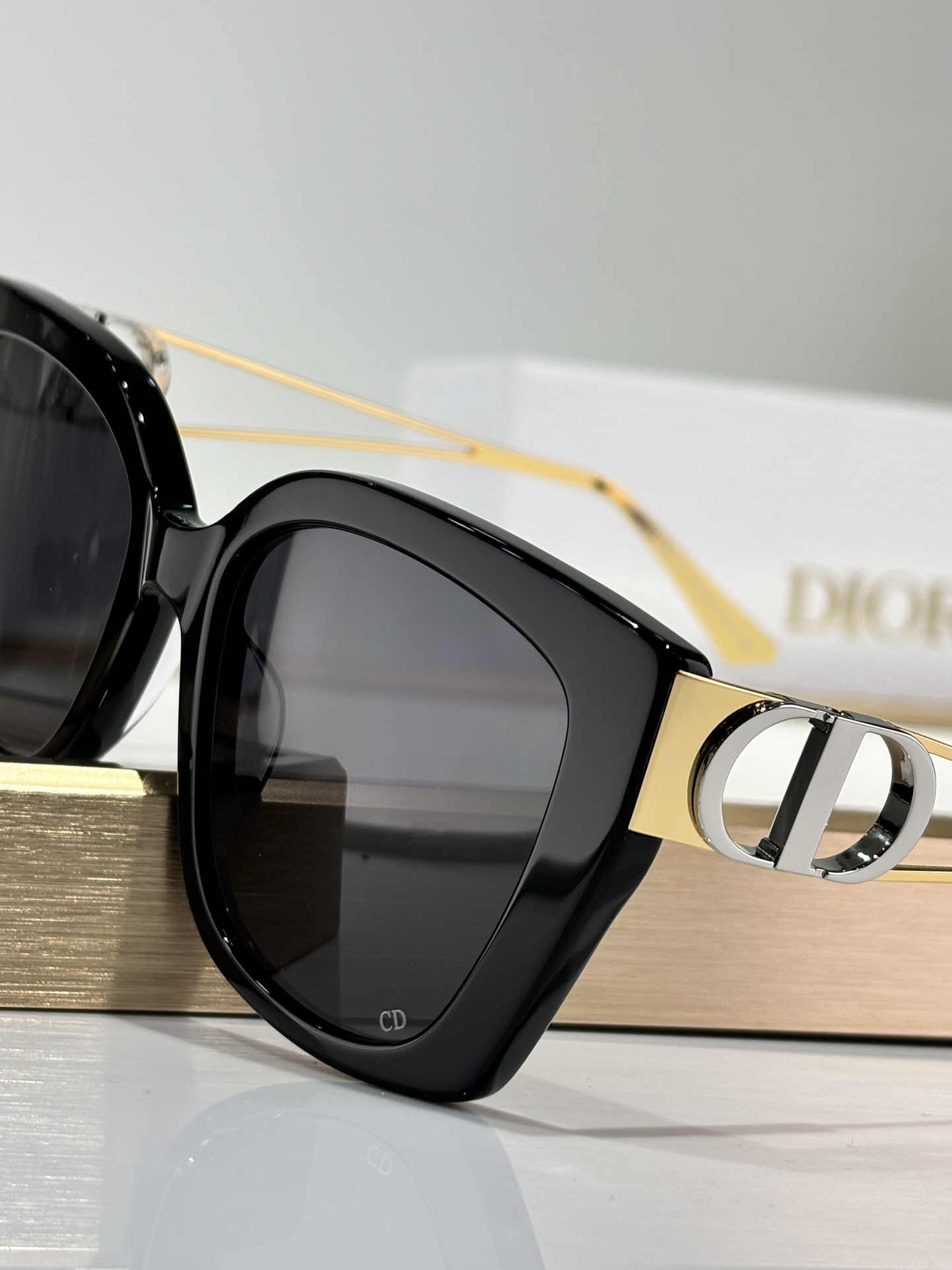 DIORMOD:30MontaigneS13FSize55-18-125