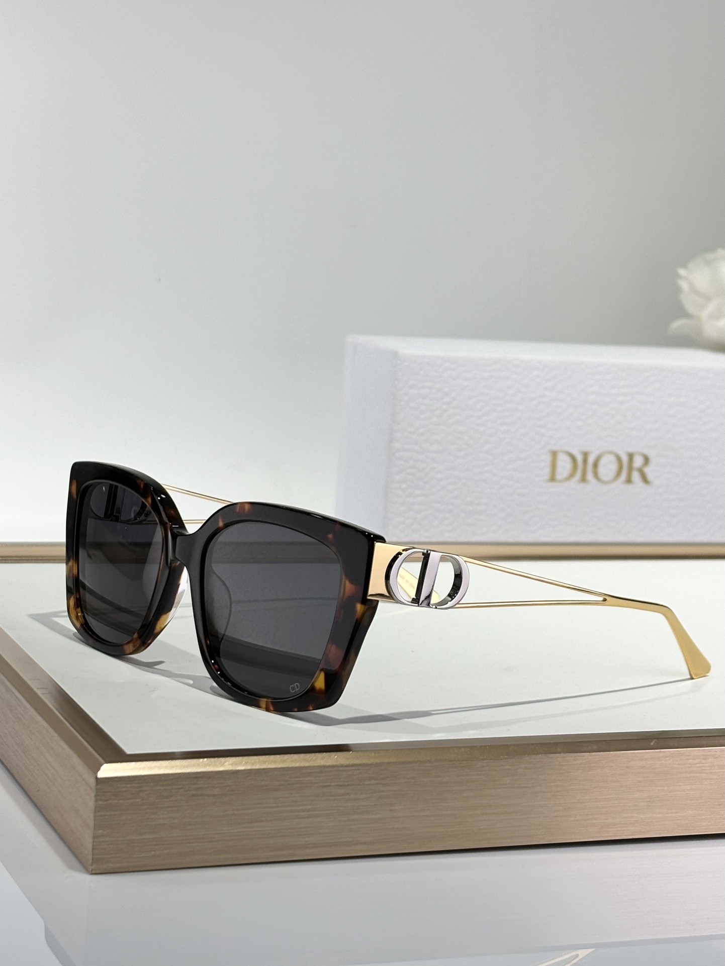 DIORMOD:30MontaigneS13FSize55-18-125