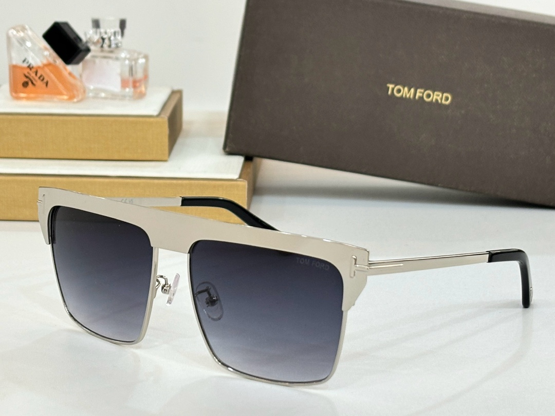 Tomfordmod:FT0706SIZE:59-13-145