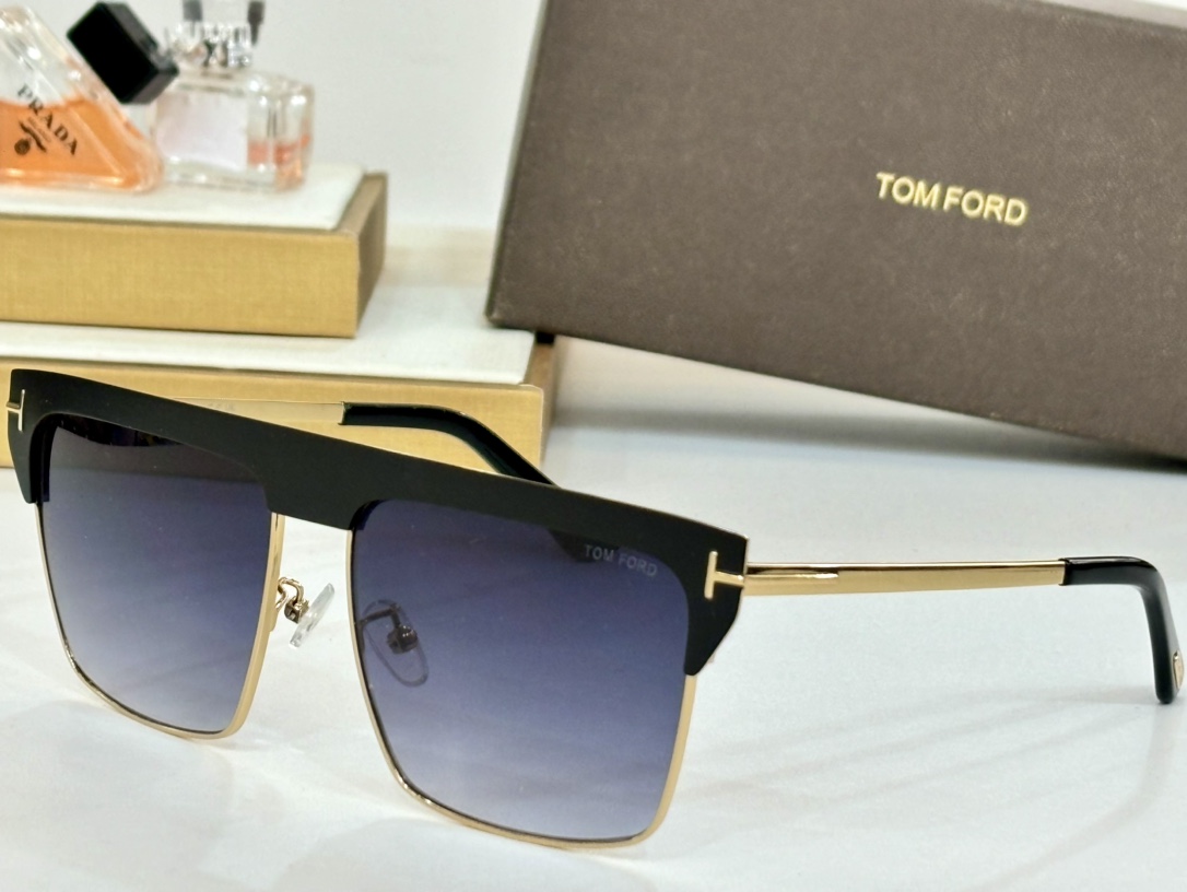 Tomfordmod:FT0706SIZE:59-13-145